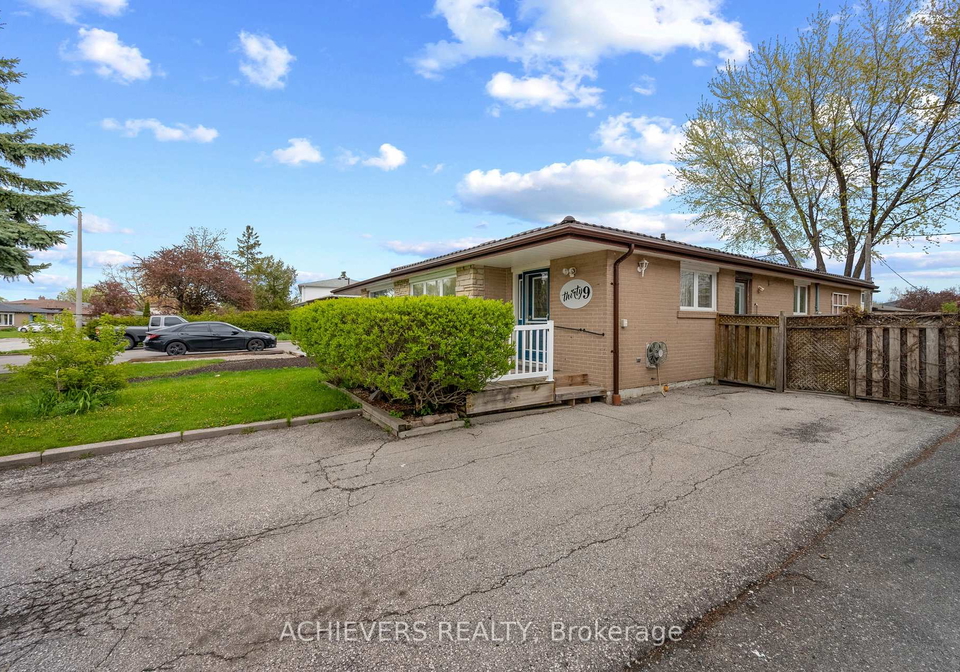39-danesbury-crescent-brampton-ontario-w13148456