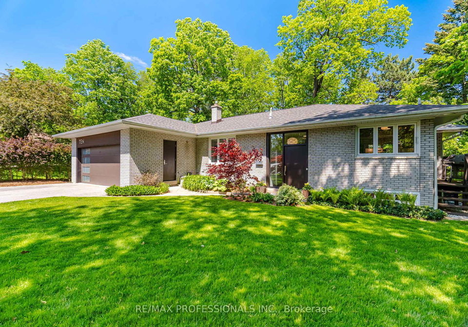 10-cosway-court-etobicoke-ontario-w13148848