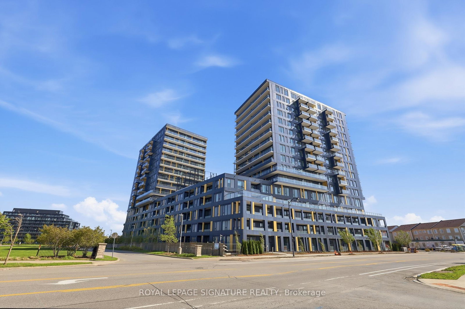 4853-thomas-alton-boulevard-burlington-ontario-w13149014
