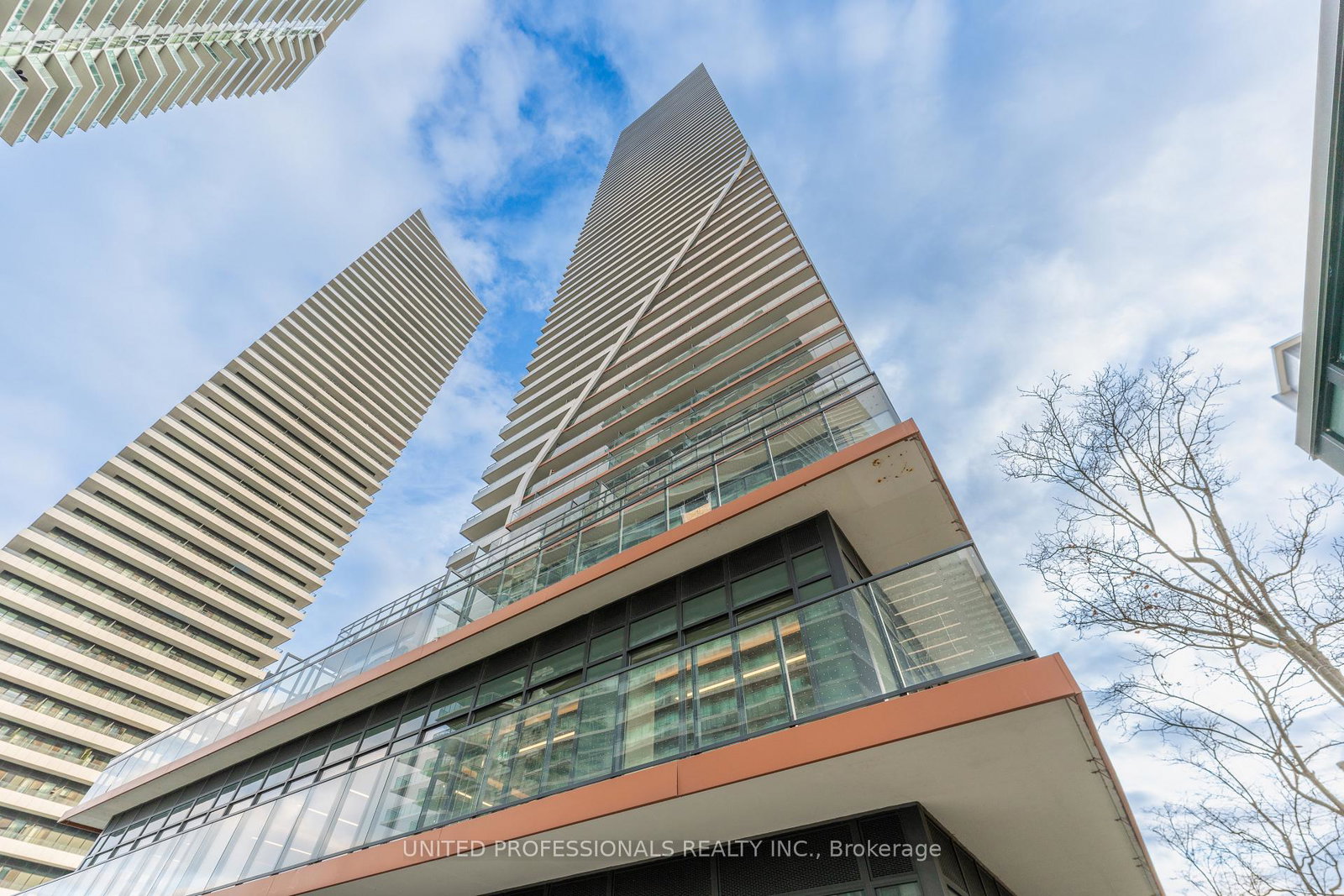 30-shore-breeze-drive-etobicoke-ontario-w13149076