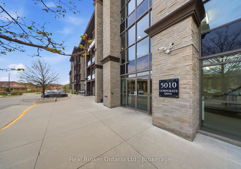 5010-corporate-drive-burlington-ontario-w13149080