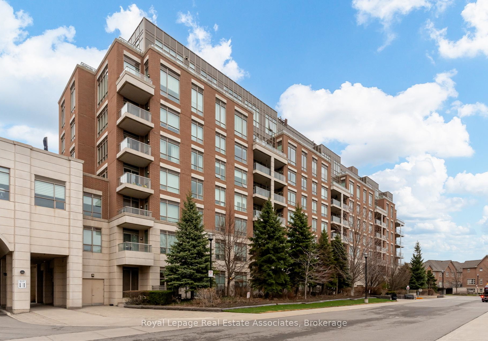 2470-prince-michael-drive-oakville-ontario-w13149084