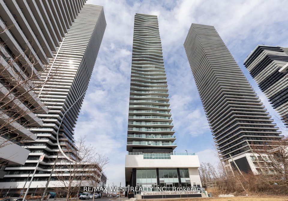 33-shore-breeze-drive-etobicoke-ontario-w13149094