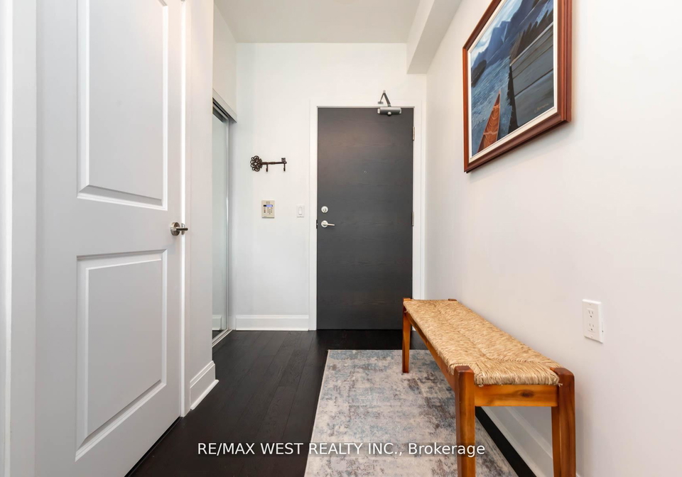 33-shore-breeze-drive-etobicoke-ontario-w13149094