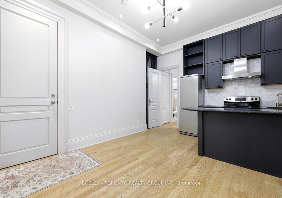 2lansdowne-avenue-toronto-ontario-w13149458