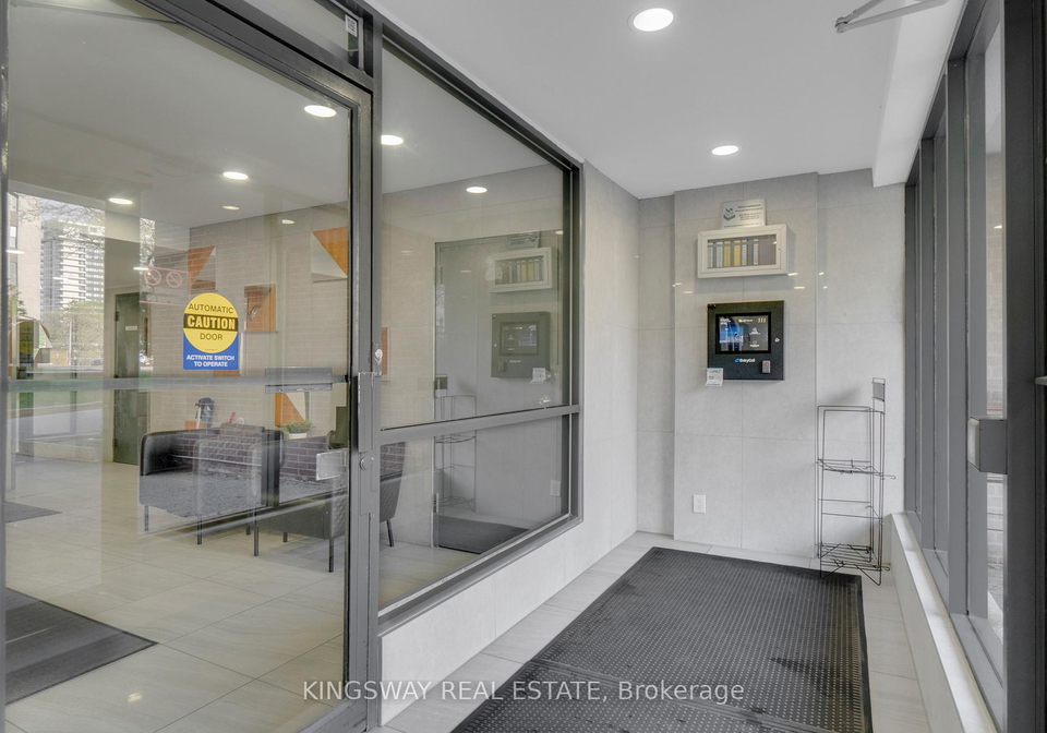 1395-williamsport-drive-mississauga-ontario-w13149660