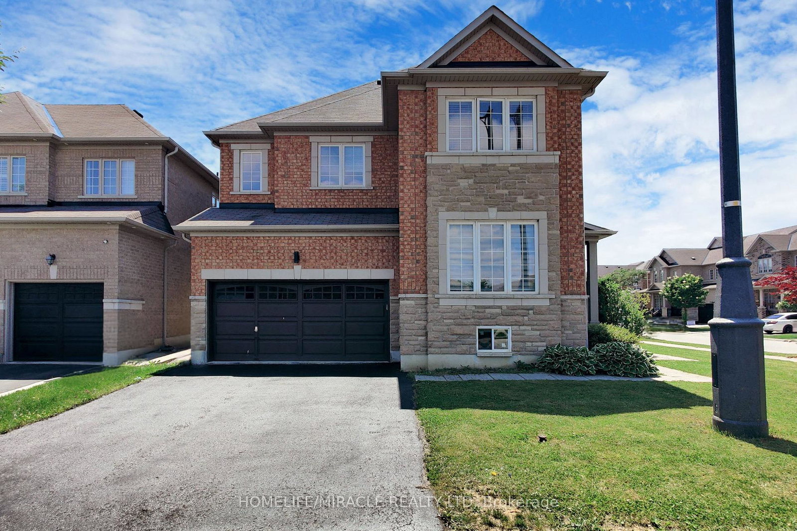 63-sleightholme-crescent-brampton-ontario-w13150066