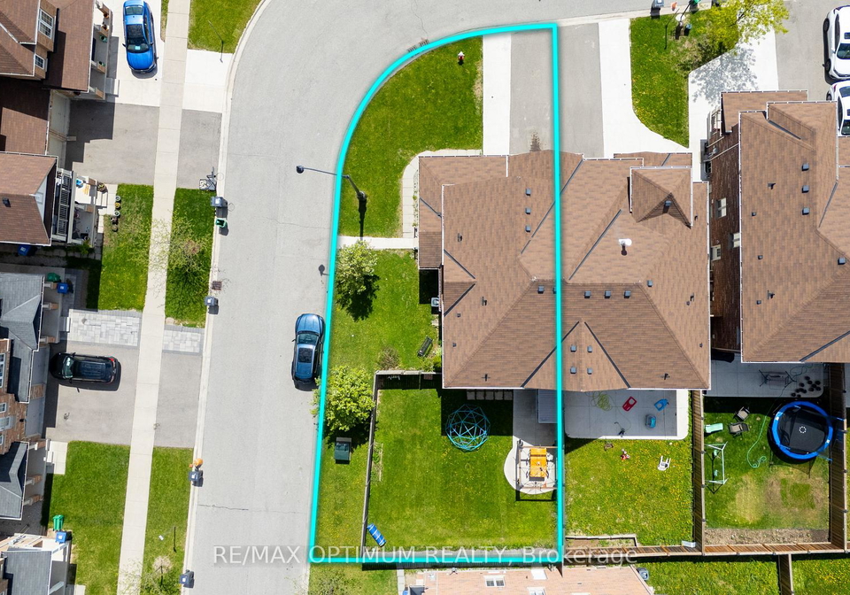39-divinity-circle-brampton-ontario-w13150192
