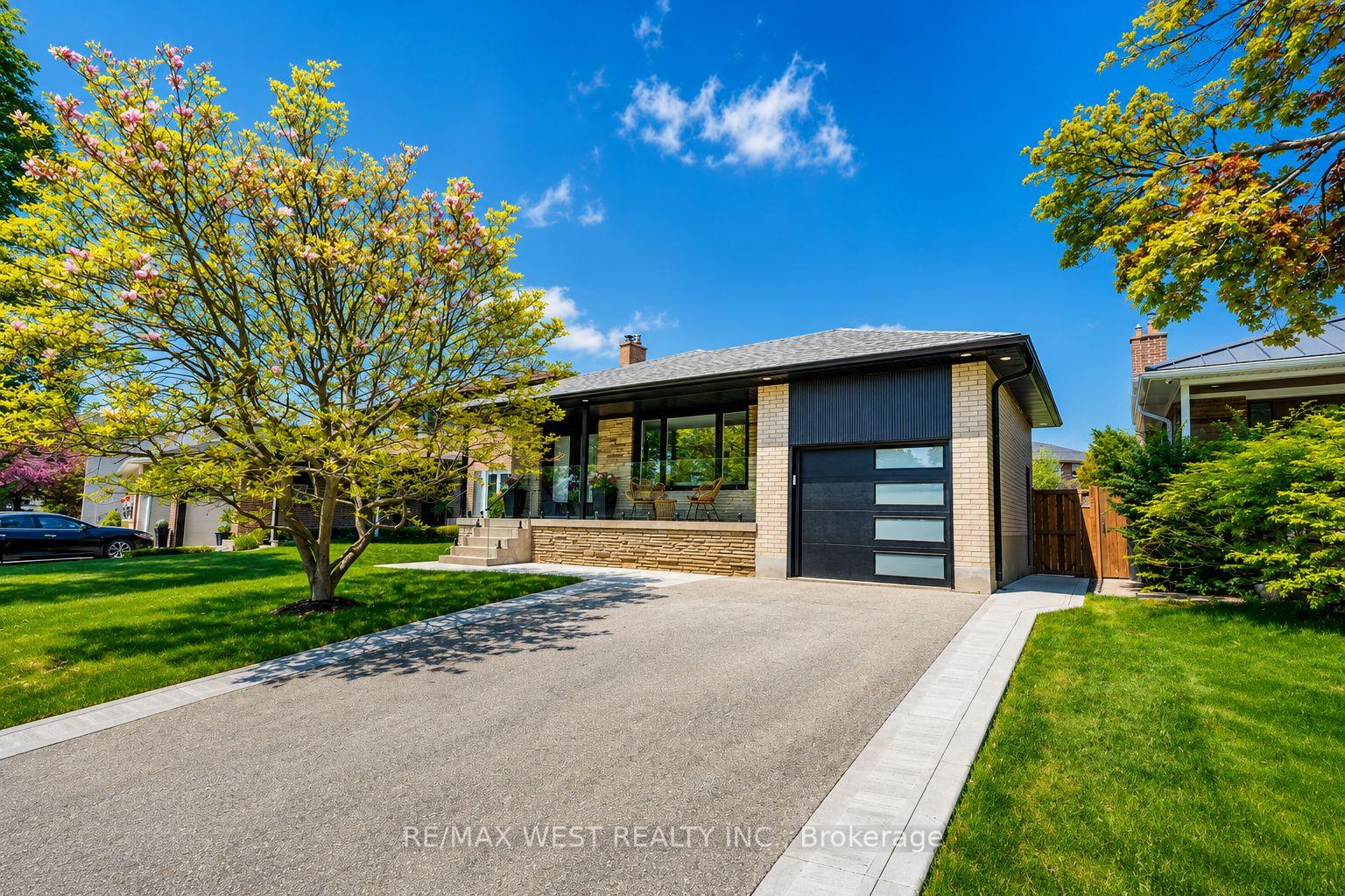 18-torrington-drive-etobicoke-ontario-w13150326