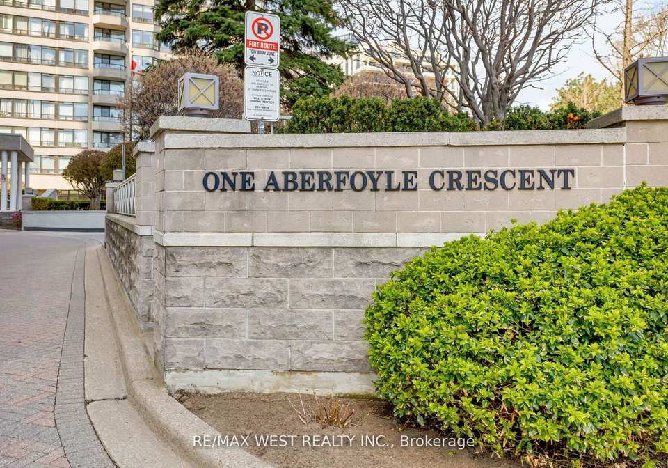 1-aberfoyle-crescent-etobicoke-ontario-w13150614