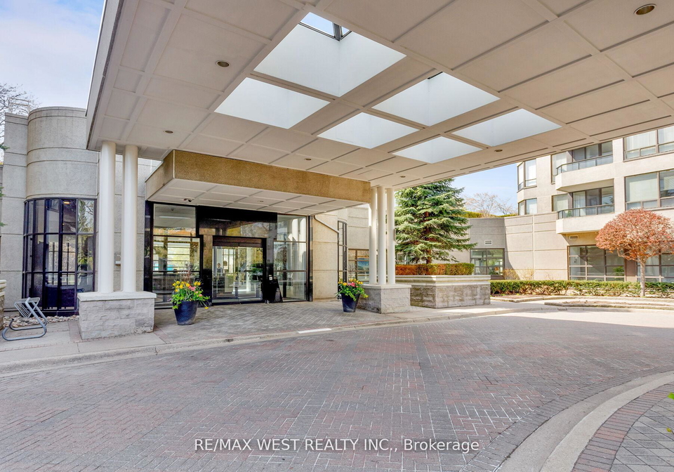 1-aberfoyle-crescent-etobicoke-ontario-w13150614