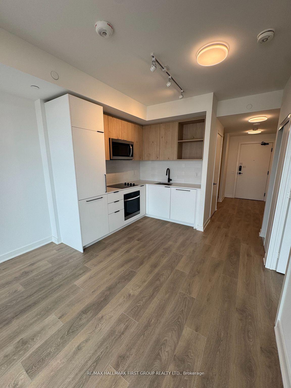 1185-dupont-street-toronto-ontario-w13150756