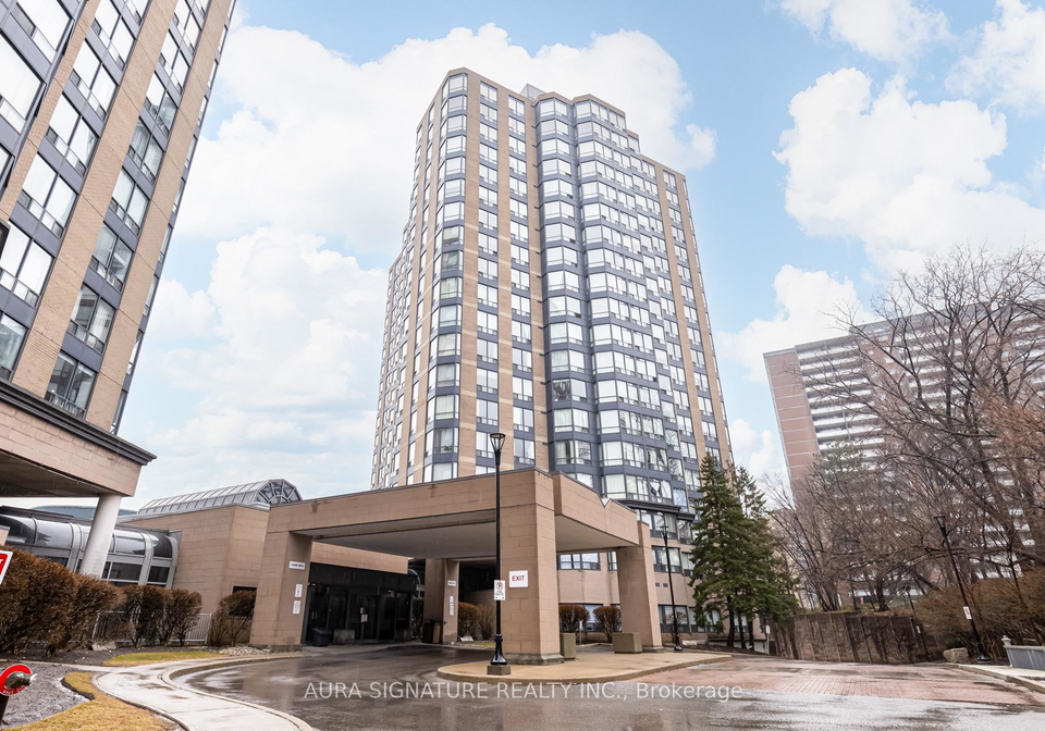 3-hickory-tree-drive-north-york-ontario-w13150788