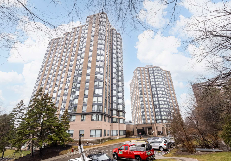 3-hickory-tree-drive-north-york-ontario-w13150788