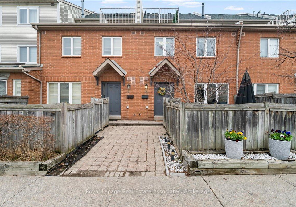 1241-parkwest-place-mississauga-ontario-w13150912