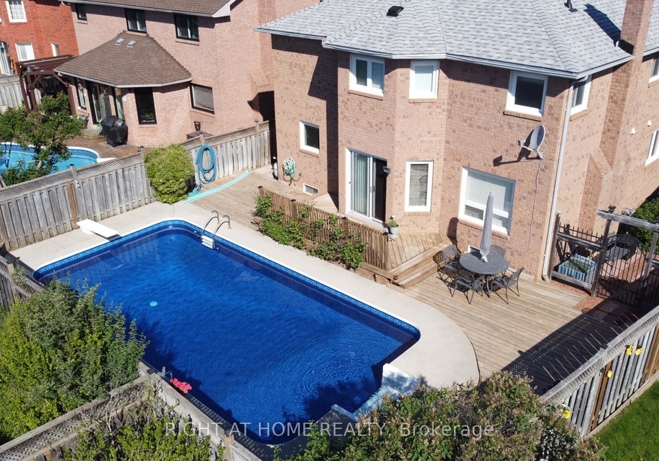 17-eaton-street-halton-hills-ontario-w13150934