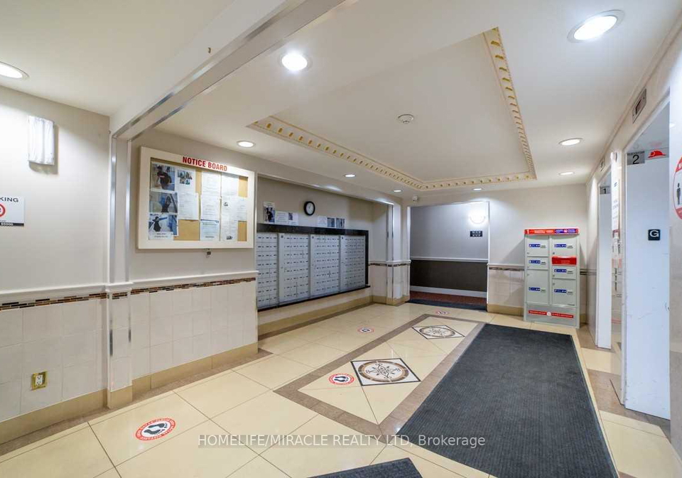 7405-goreway-drive-mississauga-ontario-w13151260