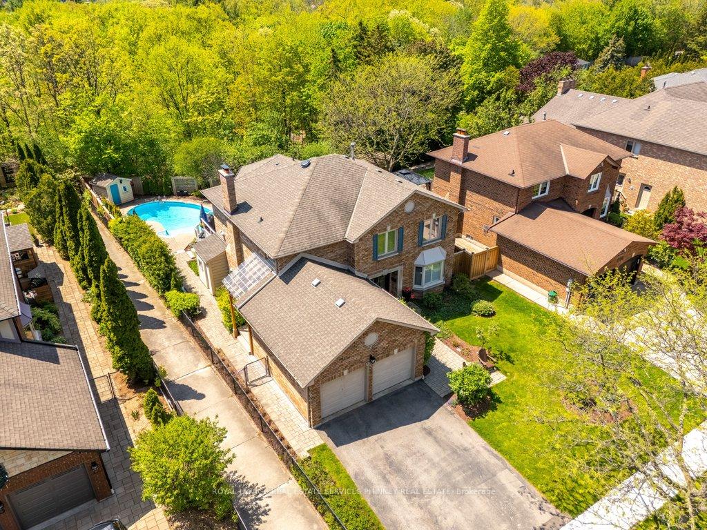 1357-golden-meadow-trail-oakville-ontario-w13151294