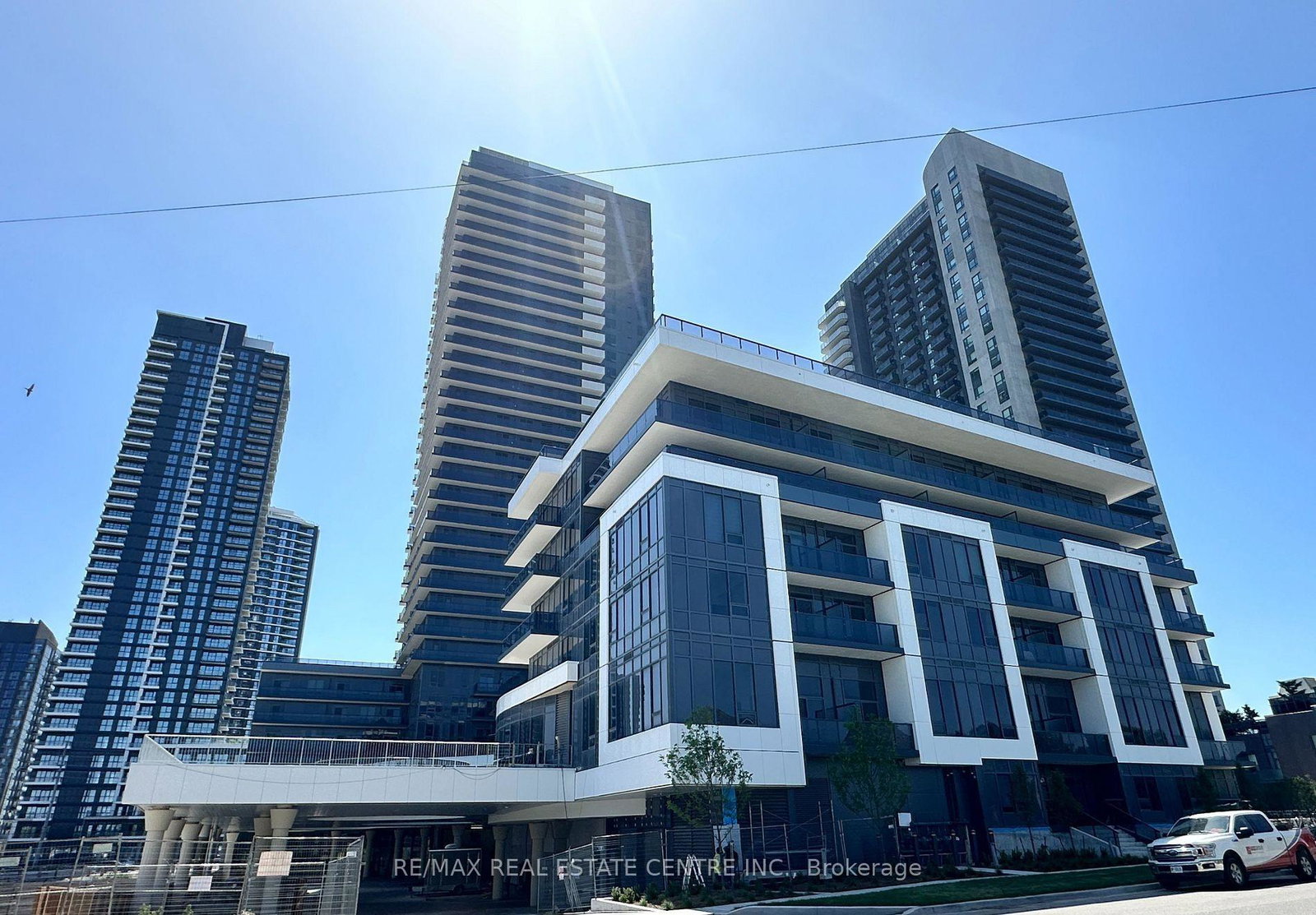5105-hurontario-street-mississauga-ontario-w13151454