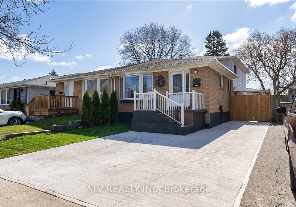 2504-glamworth-crescent-mississauga-ontario-w13151572