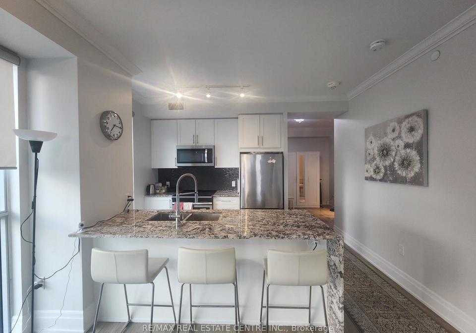 4085-parkside-village-drive-mississauga-ontario-w13151602