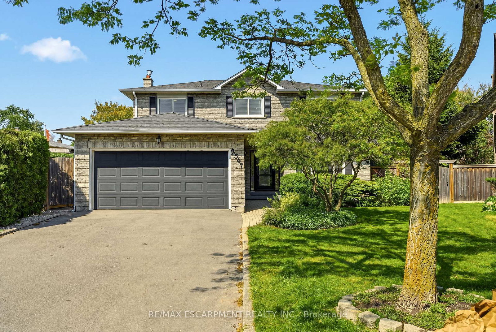 2347-tweedsmuir-court-burlington-ontario-w13151646