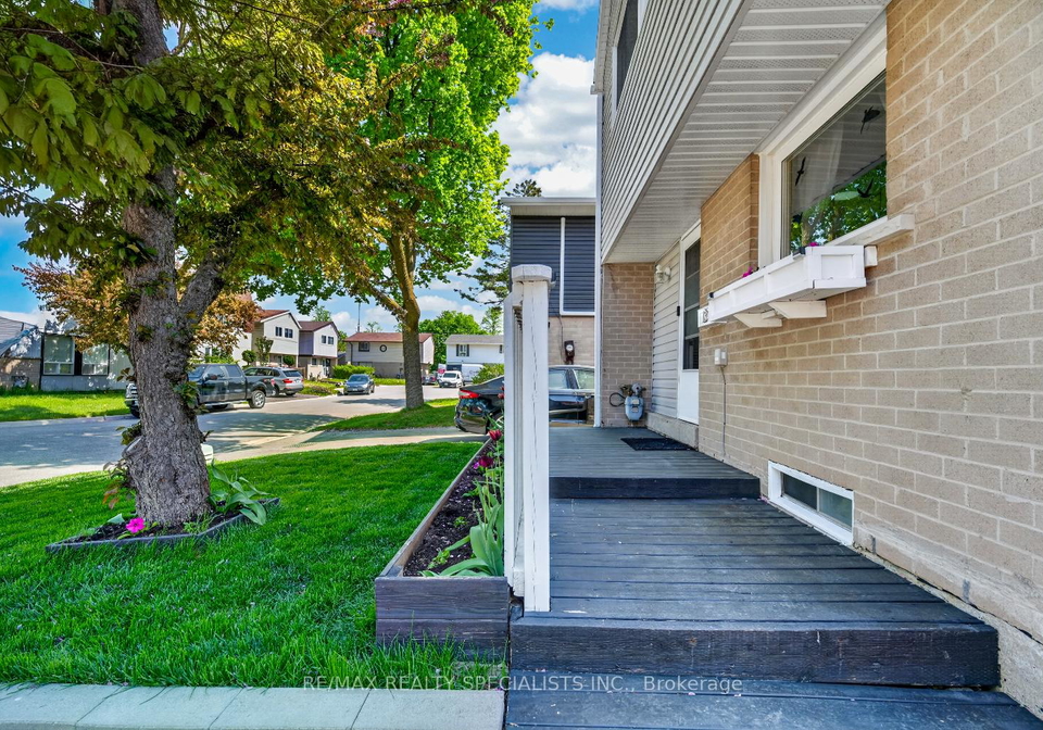 13-hernon-court-brampton-ontario-w13151714