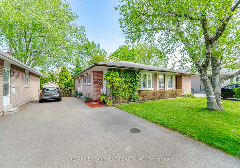 1926-reiss-court-mississauga-ontario-w13151988