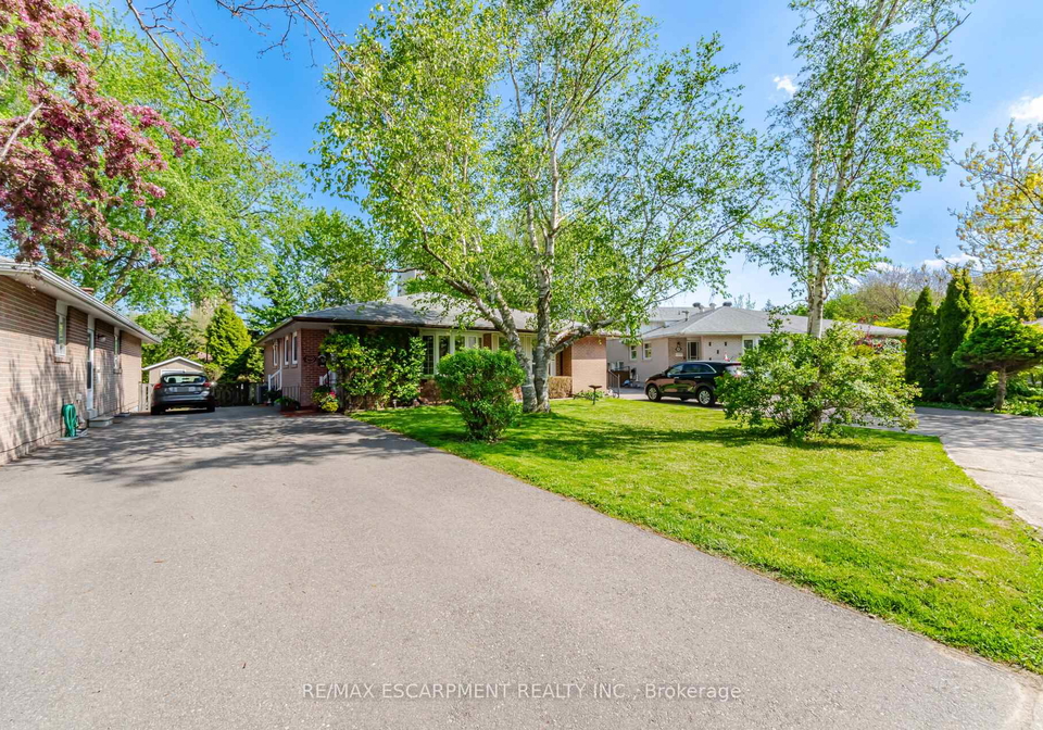 1926-reiss-court-mississauga-ontario-w13151988