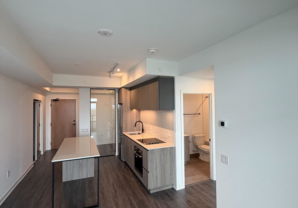 2495-eglinton-avenue-w-mississauga-ontario-w13152382