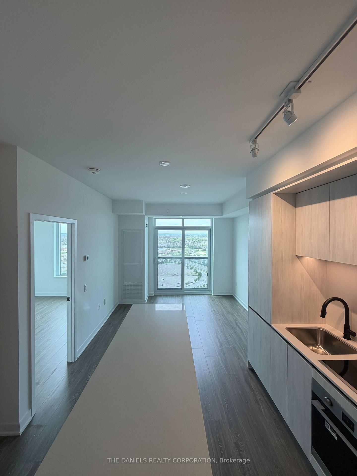 2495-eglinton-avenue-w-mississauga-ontario-w13152406