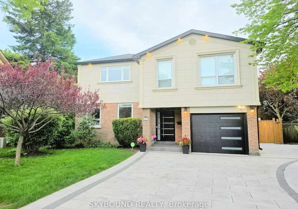 2711-spruce-needle-court-mississauga-ontario-w13152806