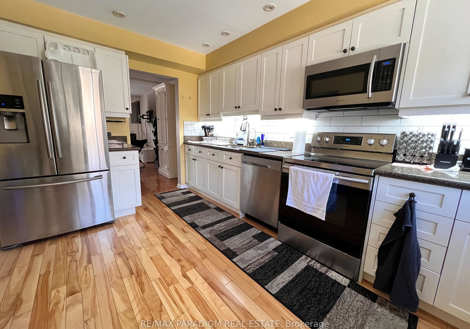132-maple-branch-path-etobicoke-ontario-w13152872