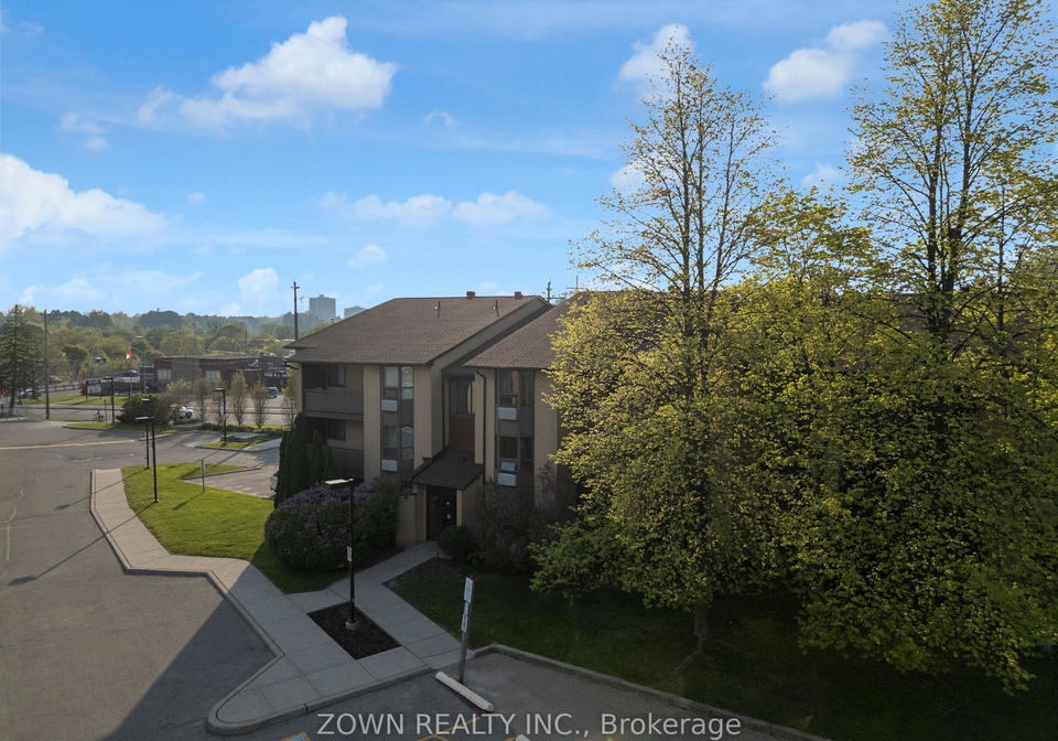 3835-lakeshore-boulevard-w-etobicoke-ontario-w13152896