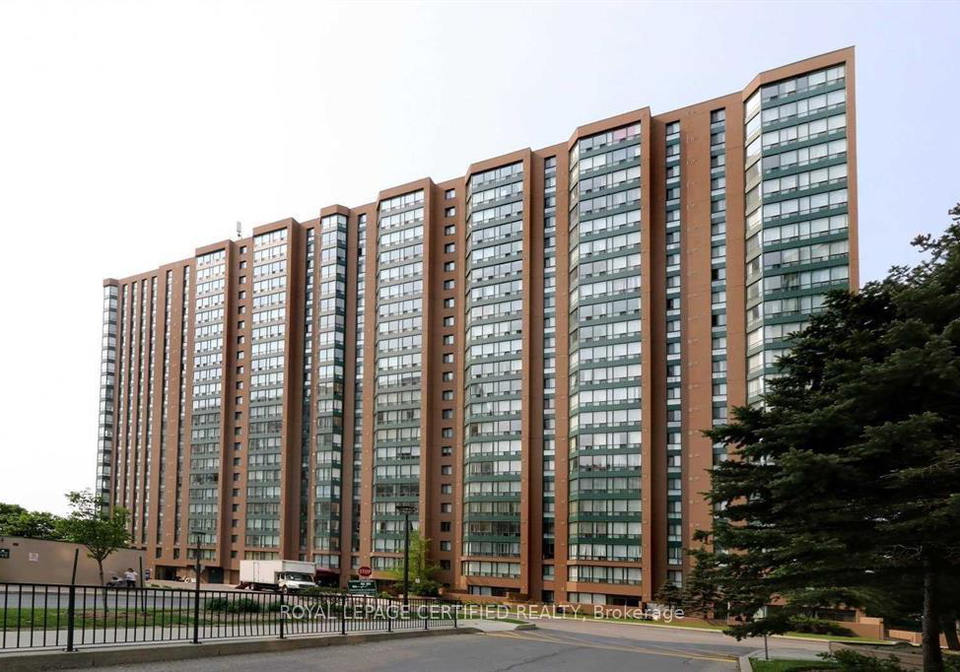 155-hillcrest-avenue-mississauga-ontario-w13153034