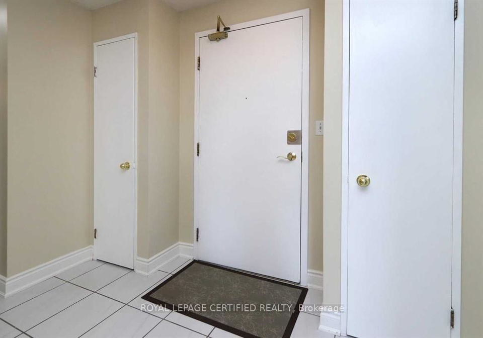 155-hillcrest-avenue-mississauga-ontario-w13153034