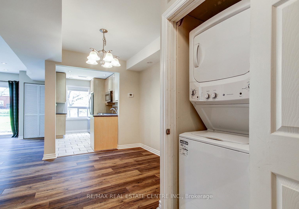 49-wylie-circle-e-halton-hills-ontario-w13153170