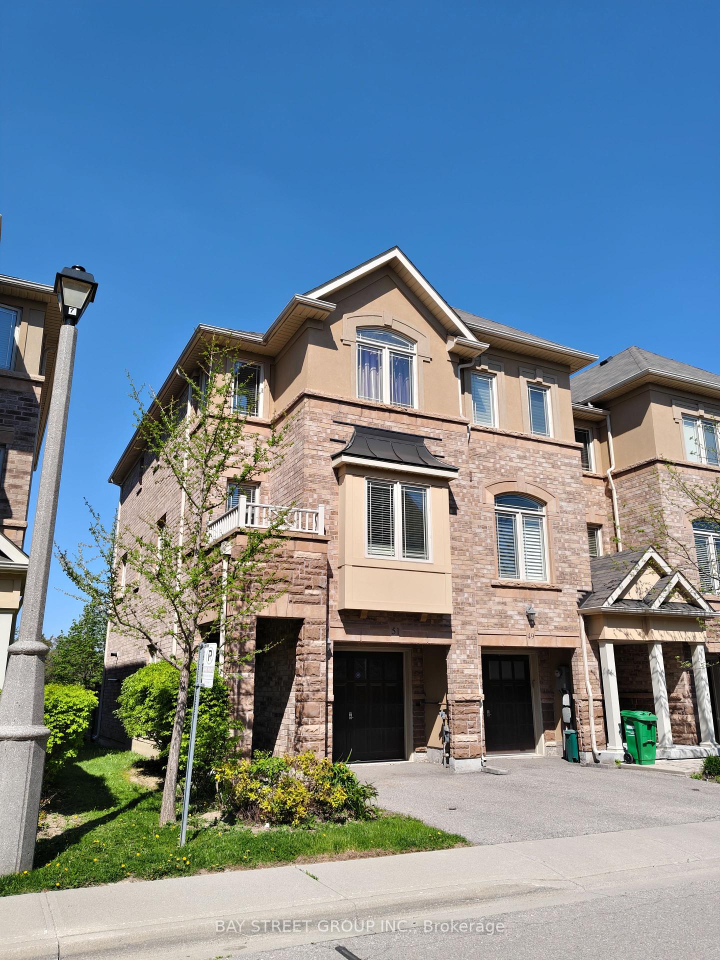 6625-falconer-drive-mississauga-ontario-w13153176