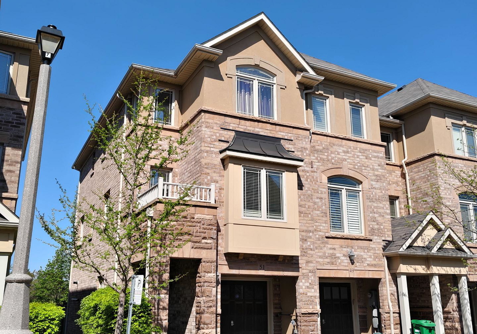 6625-falconer-drive-mississauga-ontario-w13153176