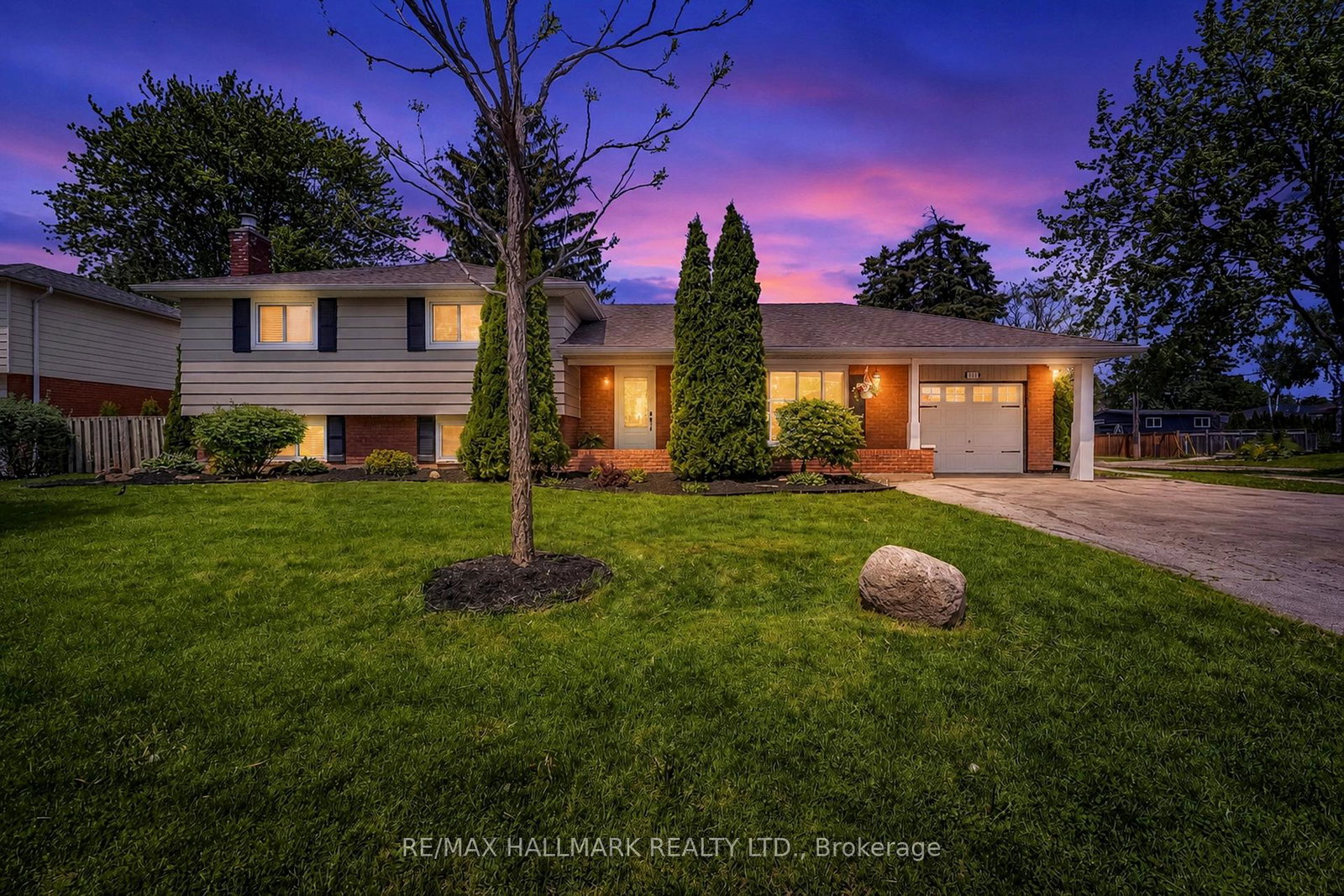 370-dunlop-crescent-burlington-ontario-w13153188