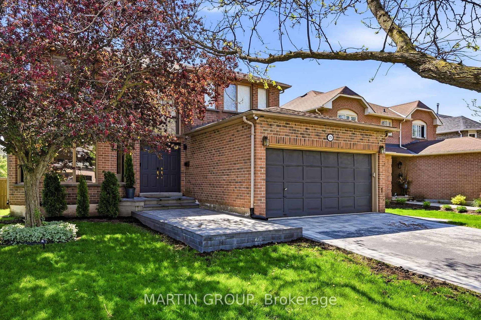 376-carrier-lane-oakville-ontario-w13153338
