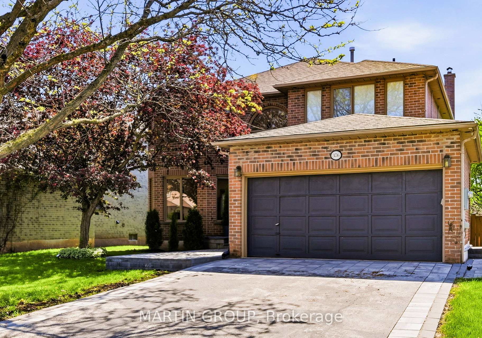 376-carrier-lane-oakville-ontario-w13153338