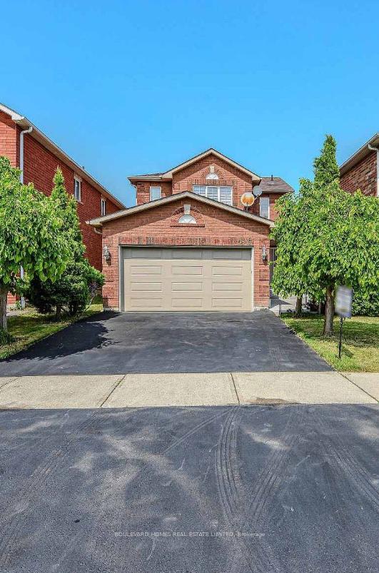 5847-sidmouth-street-mississauga-ontario-w13153360