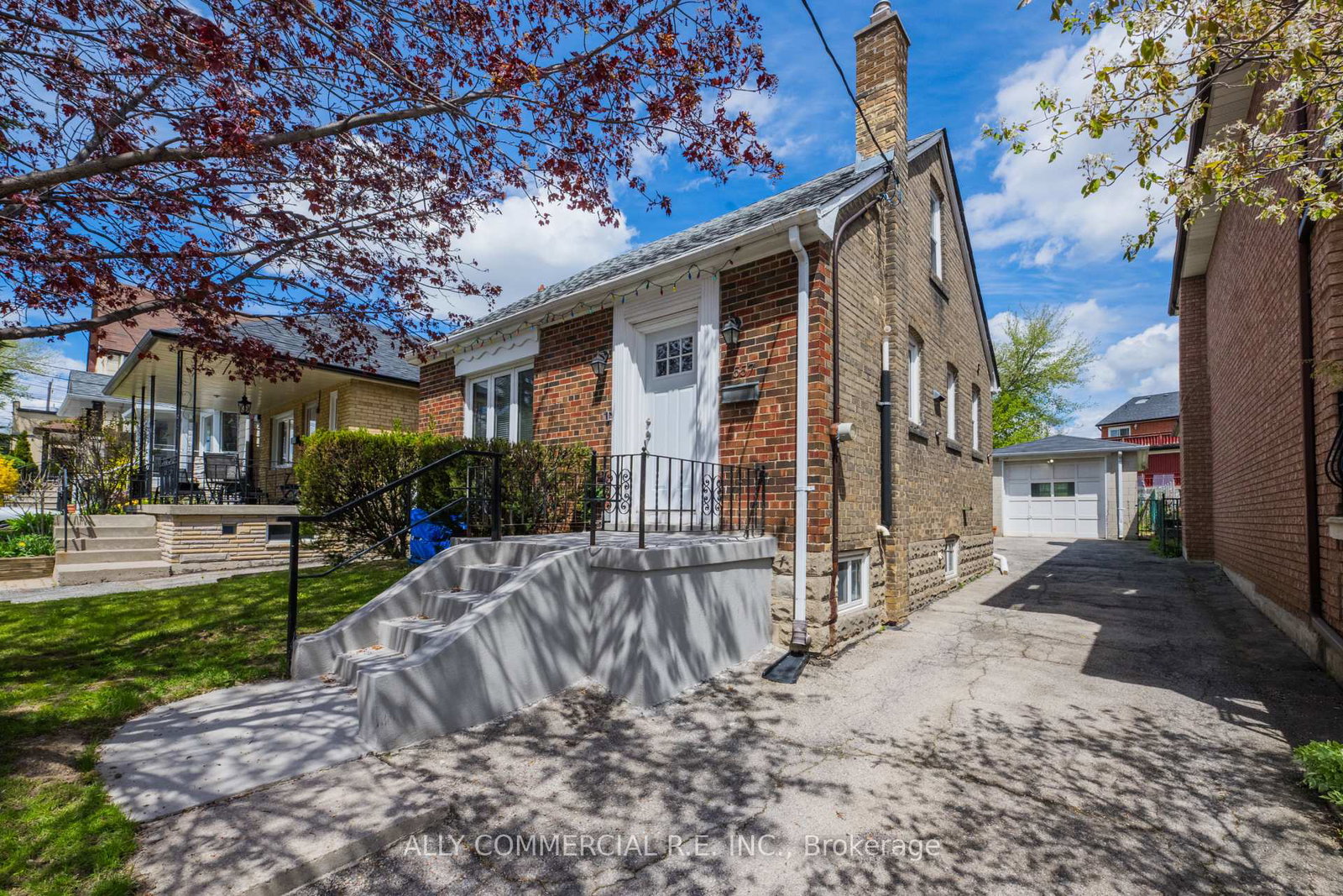 557-nairn-avenue-toronto-ontario-w13153386