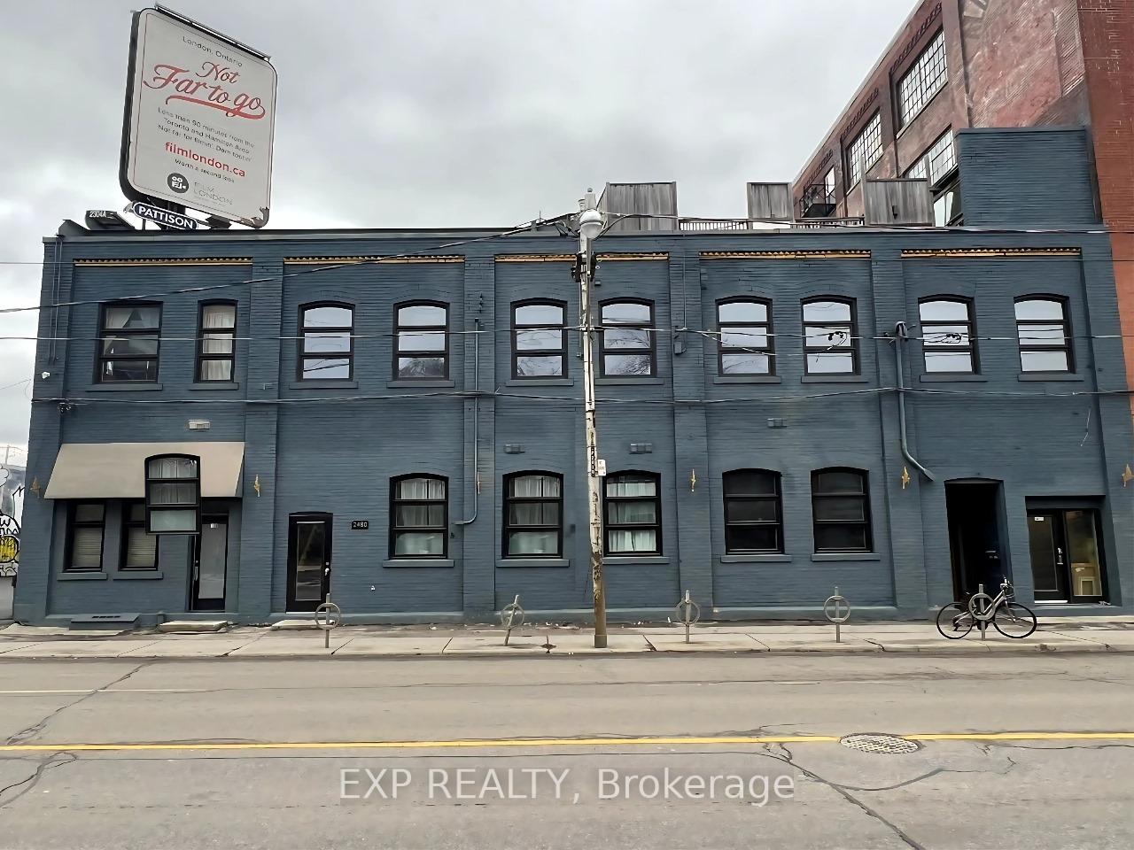 2480-dundas-street-w-toronto-ontario-w13153412