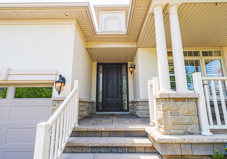 2178-berwick-drive-burlington-ontario-w13153634
