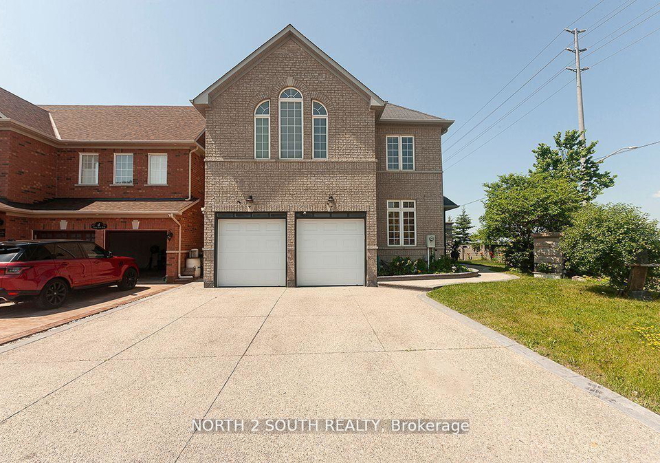 2-yellow-avens-boulevard-brampton-ontario-w13153648