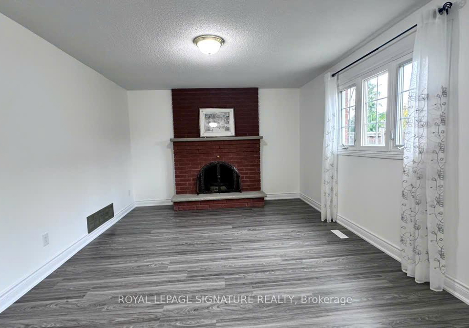 3137-sunnyhill-drive-mississauga-ontario-w13153716