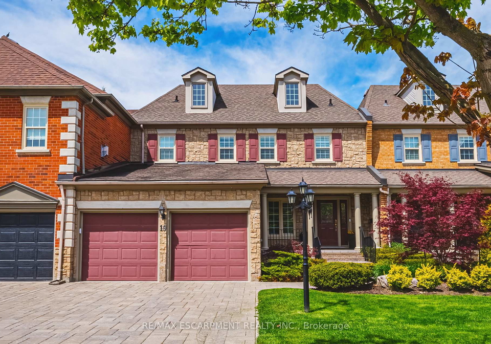 4211-millcroft-park-drive-burlington-ontario-w13154108