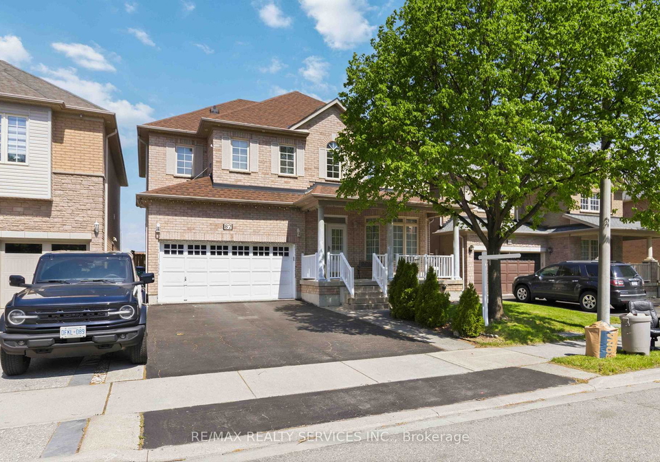 82-mainard-crescent-brampton-ontario-w13154258